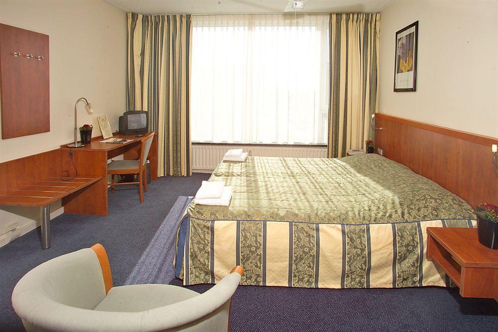 Eurohotel Леэварден Экстерьер фото