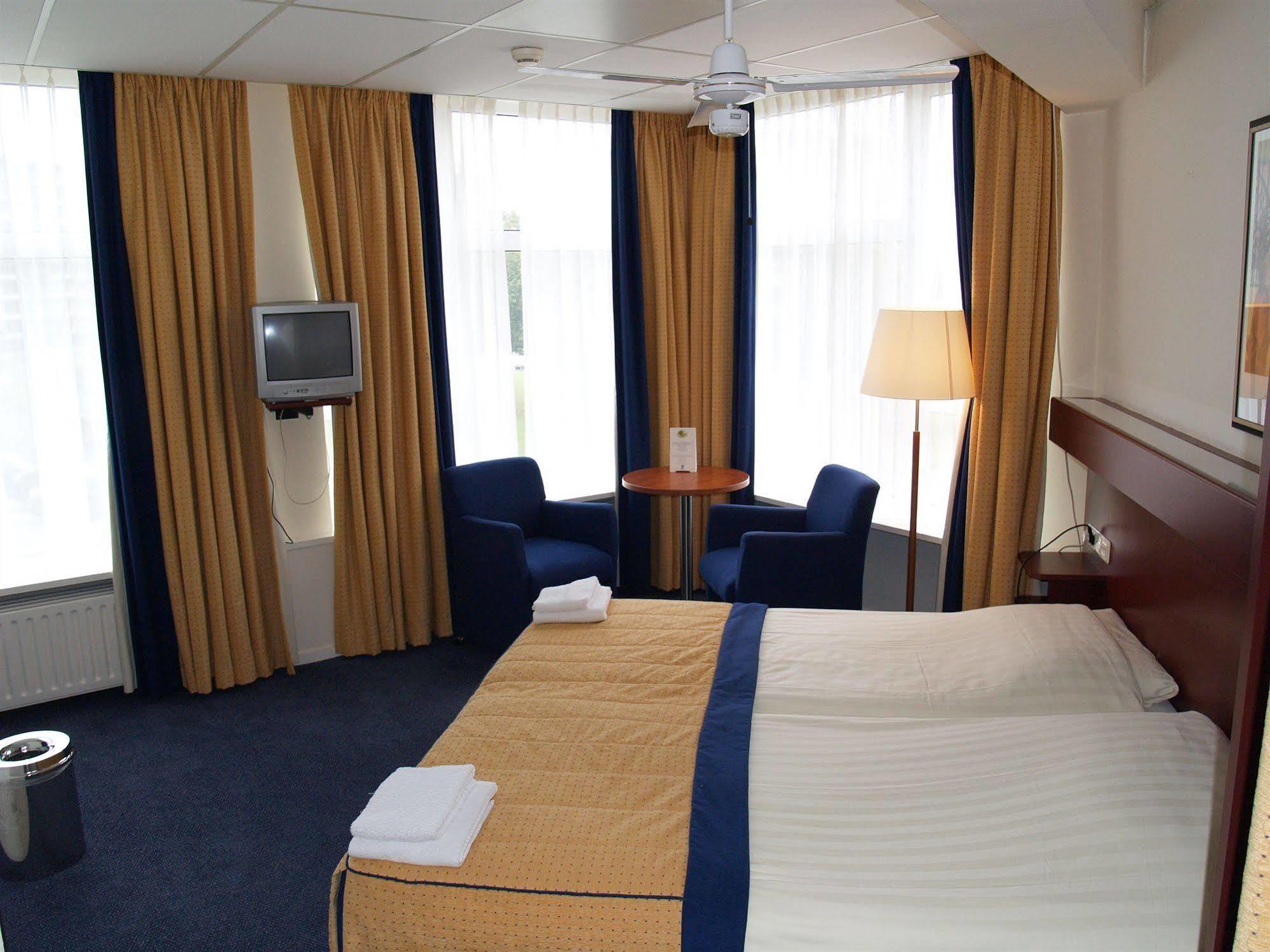 Eurohotel Леэварден Экстерьер фото